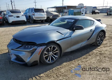 2021 Toyota Supra z USA, uszkodzony, nr VIN WZ1DB2C0XMW038679